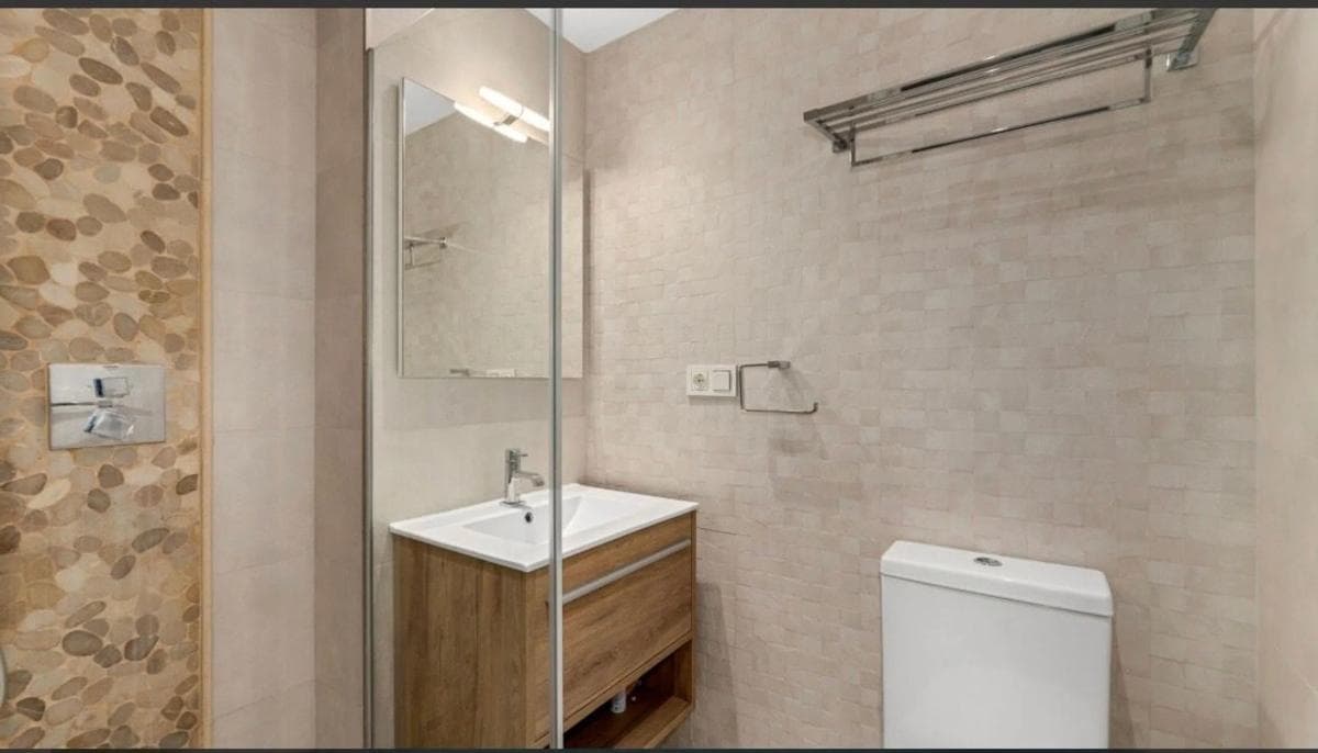 Sale of apartment in Bulevar Príncipe Alfonso de Hohenlohe, 16, Marbella
photo 3