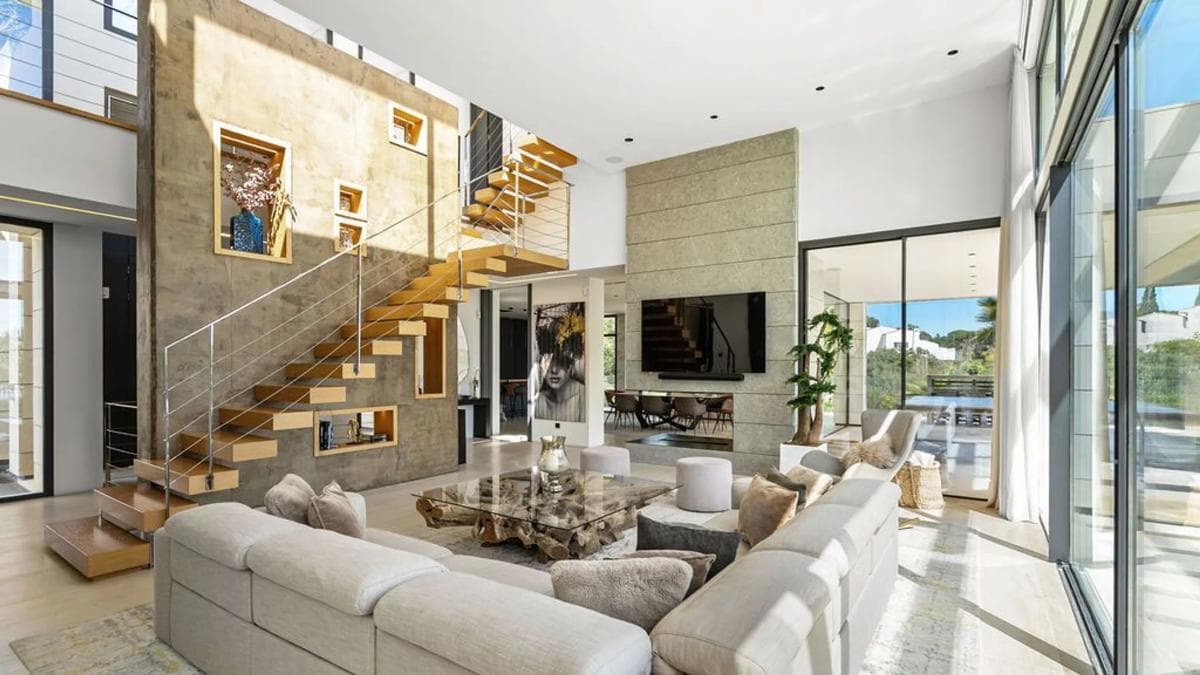 Sale of independent chalet in Barrio Nagüeles, Marbella
photo 4