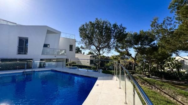 Chalet adosado en venta en Lugar Urbanizacion Sierra Blanca, 179 A , Marbella thumbnail 1
