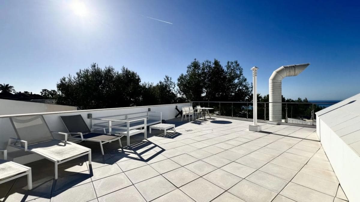 Sprzedaż szeregowego domku w Lugar Urbanizacion Sierra Blanca, 179 A , Marbella photo 5