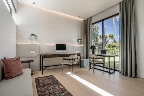 Independent chalet for sale in Barrio Lomas de Marbella Club, Marbella
thumbnail 2