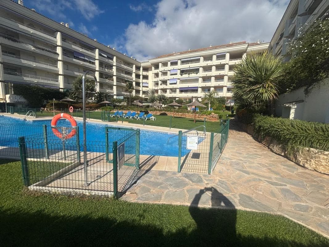 Sale of apartment in Lugar Nagueles, 1, Marbella
photo 2