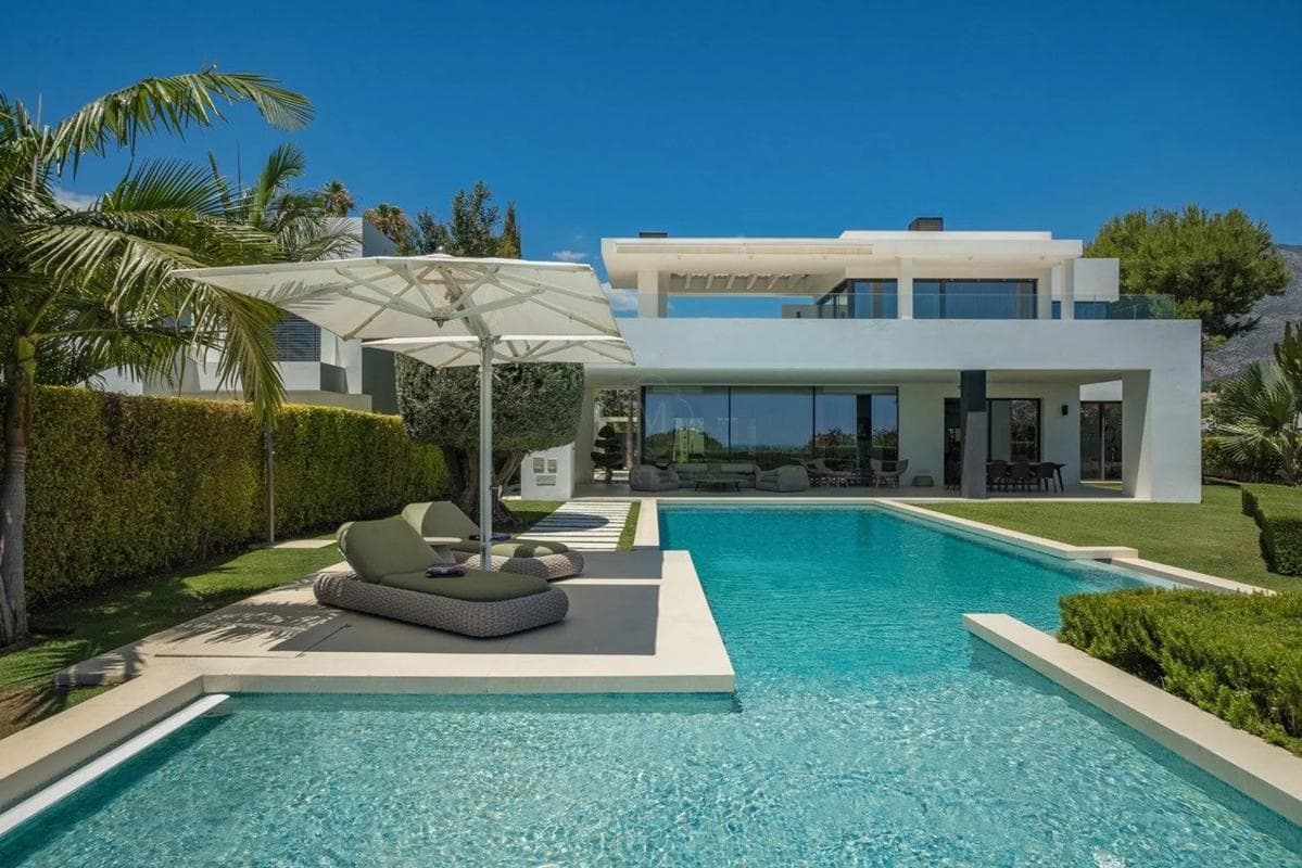 Продажа отдельного шале в Barrio Lomas de Marbella Club, Марбелла photo 2