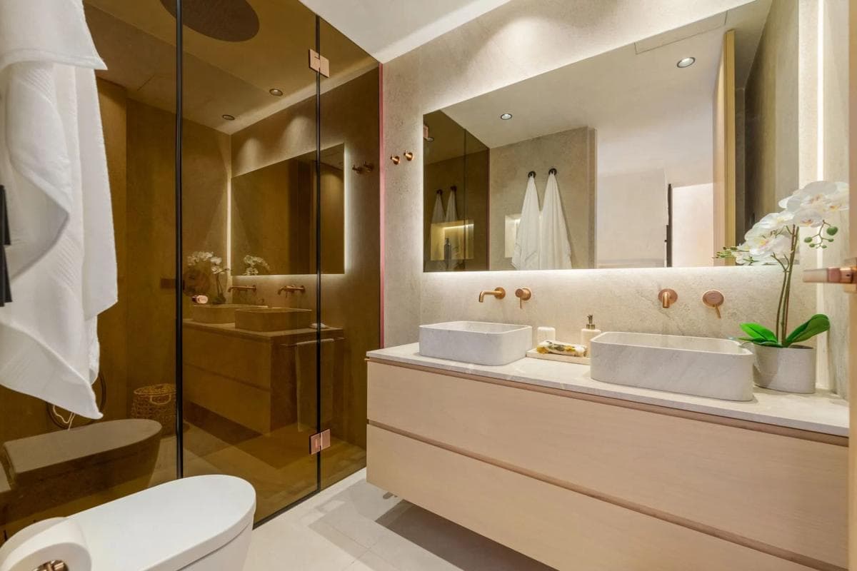 Venta de chalet adosado en Poligono URPNG9 , Marbella photo 5