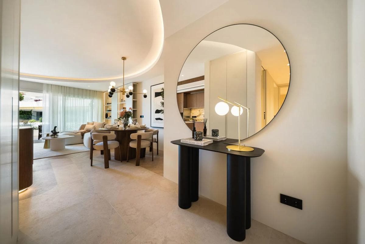 Sale of apartment in Calle Cerro Andevalo, 79, Marbella
photo 2