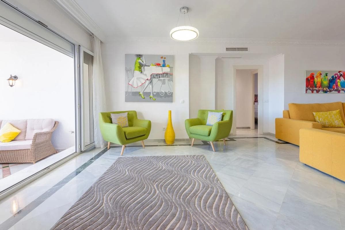Sale of apartment in Urbanización Monte Paraíso, 8, Marbella
photo 5