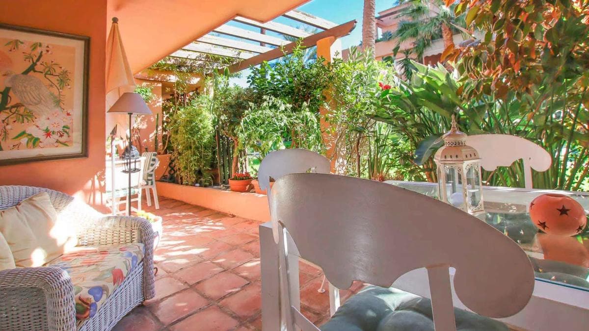 Sprzedaż mieszkania w Lugar Urbanizacion Lomas de Marbella Club, Marbella
photo 3