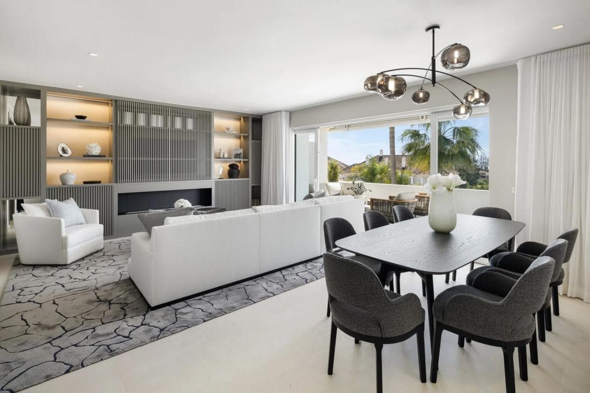 Sprzedaż duplexu w Barrio Lomas de Marbella Club, Marbella photo 4