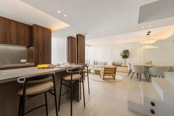Chalet adosado en venta en Calle Calomela, 9 -1 , Marbella thumbnail 2