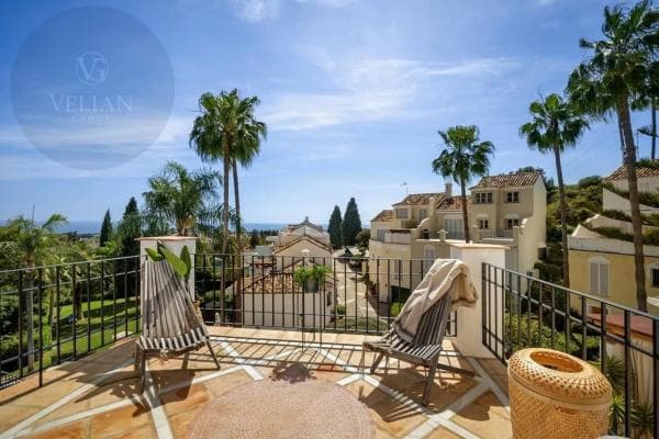 Chalet adosado en venta en Golden Mile , Marbella photo 1