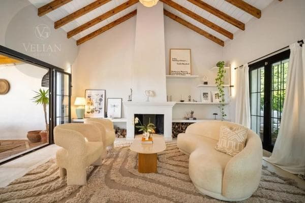 Chalet adosado en venta en Golden Mile , Marbella thumbnail 1