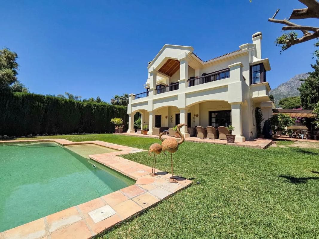 Продажа отдельного шале в Barrio Sierra Blanca, Марбелла photo 2
