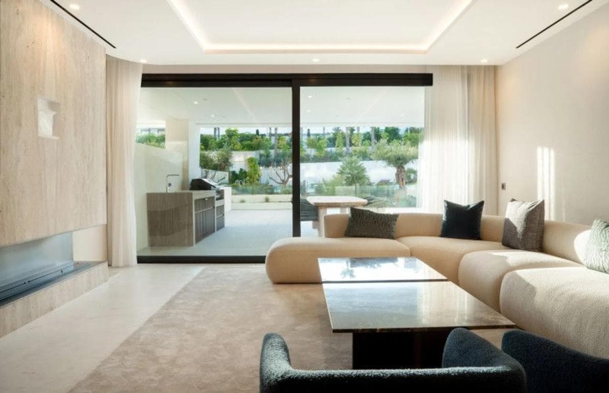 Venta de piso en Lugar Urbanizacion Lomas de Rio Verde, 31 A, Marbella
photo 4