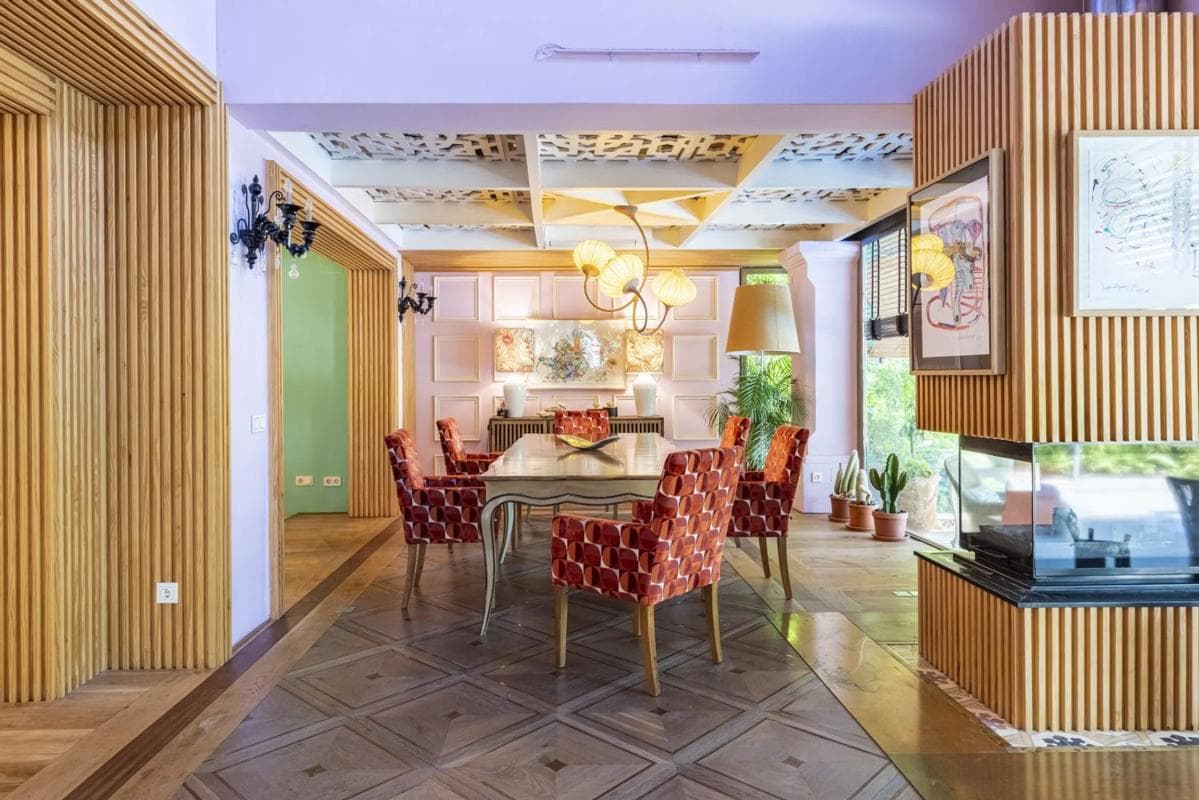 Sprzedaż niezależnego domku jednorodzinnego w Barrio Lomas de Marbella Club, Marbella photo 5