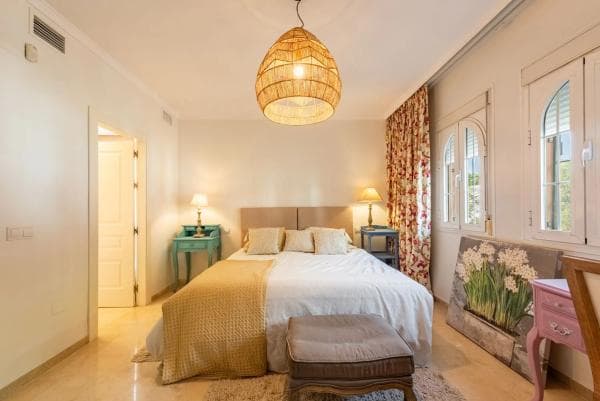 Chalet adosado en venta en CL VERDITA-ARROYO PIEDRAS , Marbella photo 1