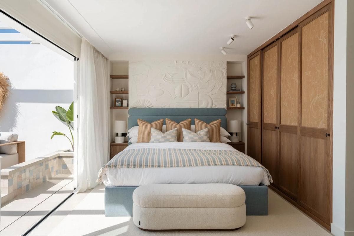 Properties for sale and rent in Spain photo 2