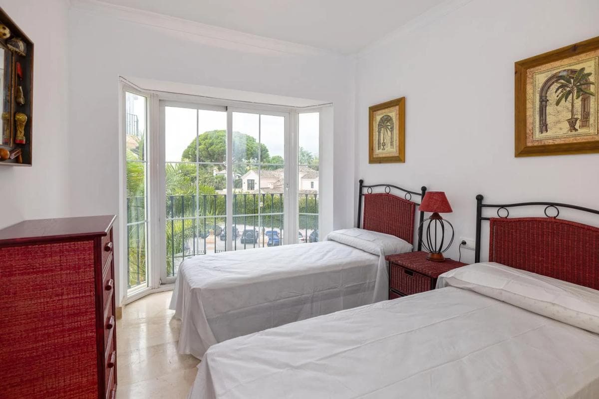 Sprzedaż mieszkania w Calle Margarita s/n, Marbella
photo 2