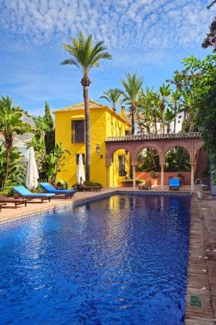 Chalet adosado en venta en Las Lomas de Marbella Club Pueblo , Marbella thumbnail 1