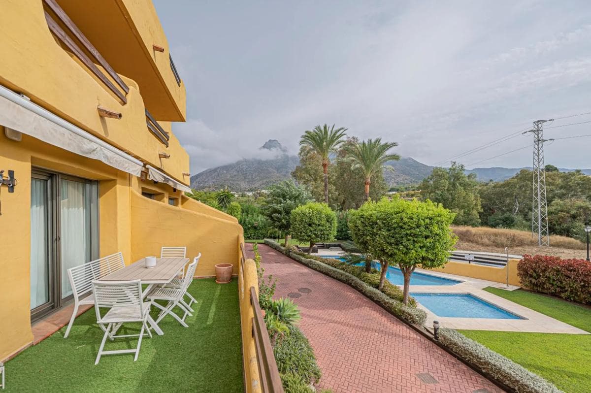 Sale of townhouse in Calle Calomela , Marbella photo 4
