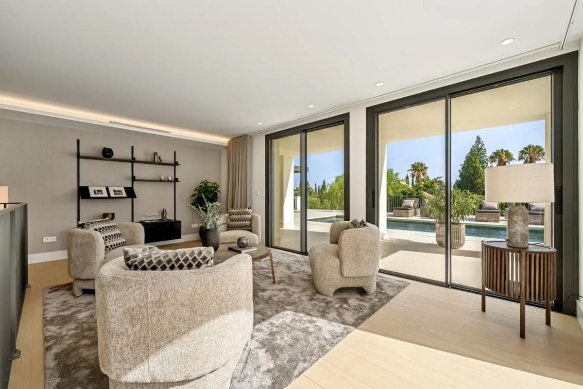 Sprzedaż niezależnego domku jednorodzinnego w Barrio Sierra Blanca, Marbella photo 5