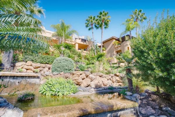 Mieszkanie na sprzedaż w Barrio Sierra Blanca, Marbella photo 1
