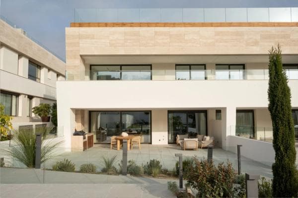 Piso en venta en Lugar Urbanizacion Lomas de Rio Verde, 22 C, Marbella
thumbnail 2