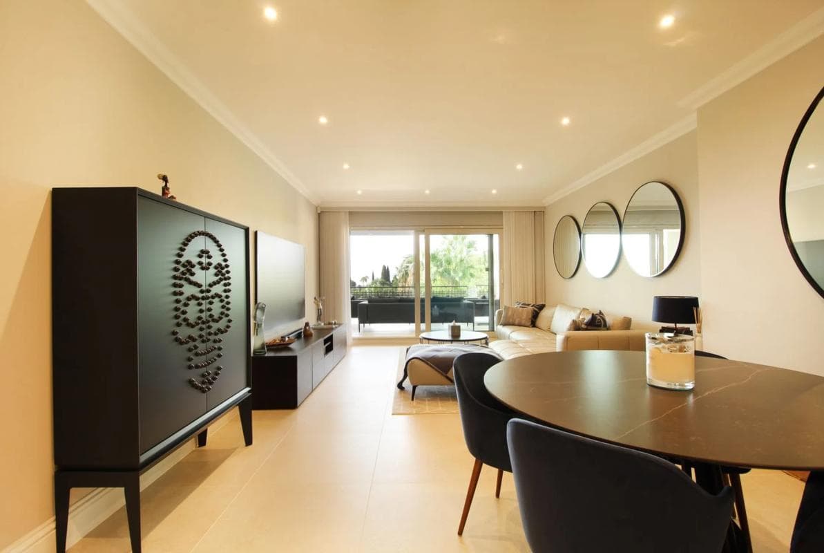 Sale of apartment in Calle Montemenor, Marbella
photo 3