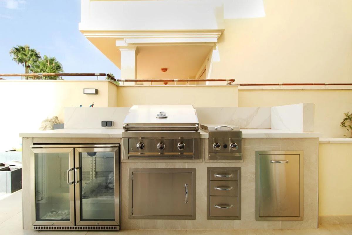 Sale of apartment in Calle Montemenor, Marbella
photo 5