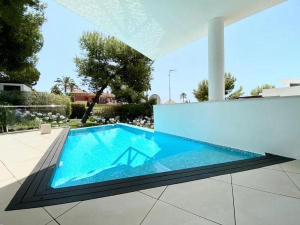 Chalet adosado en venta en Barrio Sierra Blanca , Marbella photo 1