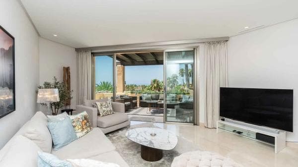 Ático en venta en Lugar Urbanizacion Altos Reales, 2 S, Marbella thumbnail 2