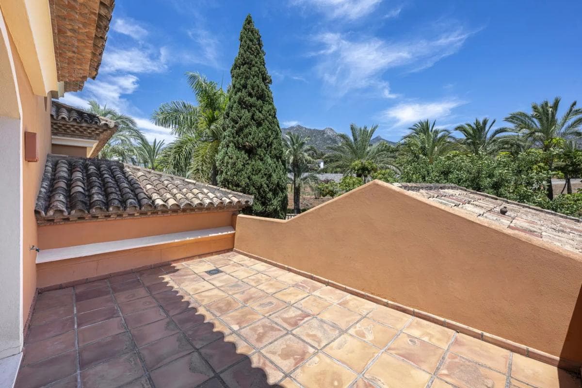 Venta de chalet independiente en Urbanizacion Altos Reales, 9 A, Marbella
photo 4