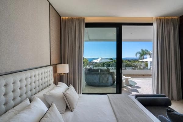 Duplex en venta en UR ROCIO/NAGUELES, Marbella thumbnail 2