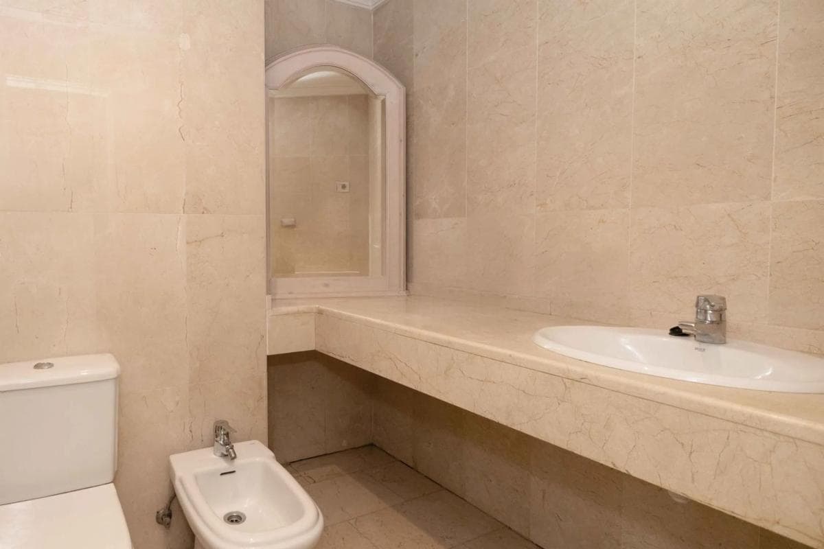 Sale of apartment in Barrio La Carolina-Guadalpín, Marbella
photo 4
