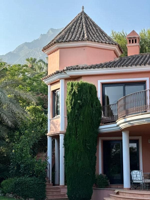Venta de chalet independiente en CL MOZART-UR SIERRA BLANCA, Marbella
photo 4