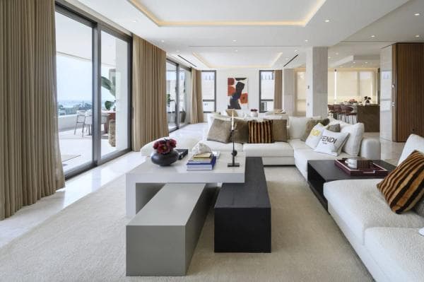 Duplex en venta en Lugar Urbanizacion Lomas de Rio Verde, Marbella photo 1