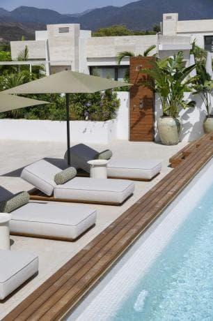 Duplex en venta en Lugar Urbanizacion Lomas de Rio Verde, Marbella thumbnail 2