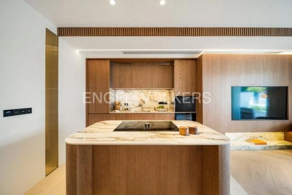 Piso en venta en Calle Cerro Andevalo, Marbella
thumbnail 2
