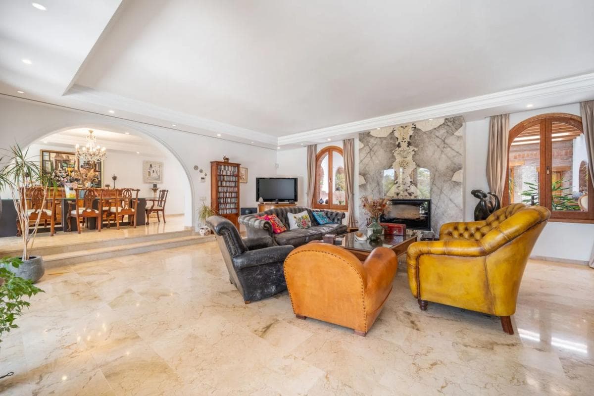 Venta de chalet independiente en Barrio Sierra Blanca, Marbella
photo 4