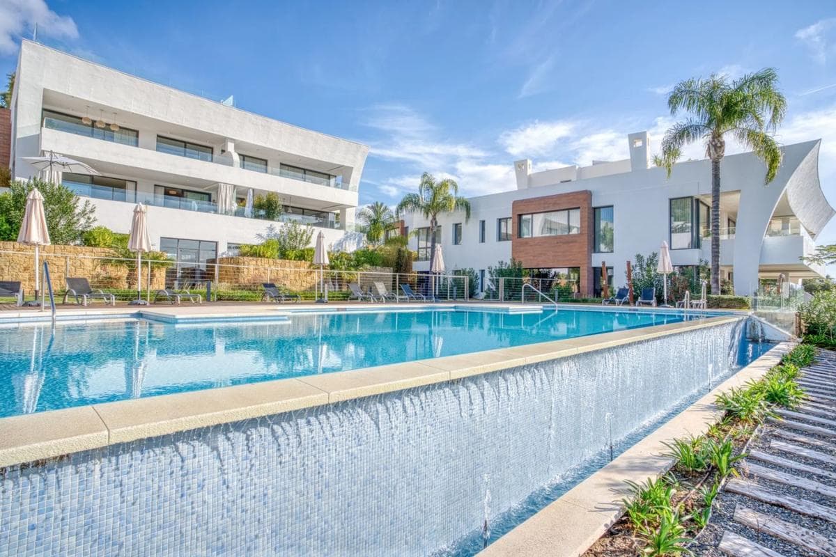 Venta de duplex en Barrio Sierra Blanca, Marbella photo 3