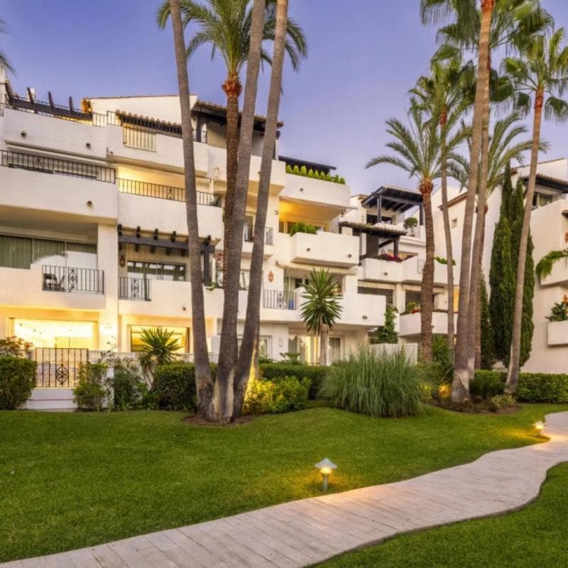 Sale of apartment in Conjunto Jardín Andaluz, 20, Marbella
photo 2