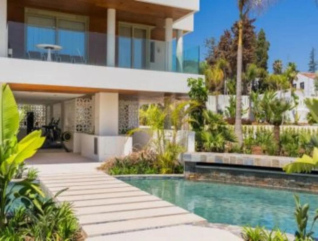 Duplex sale in Belanus Garden Residence, Golden Mile, Marbella s/n, Marbella photo 5