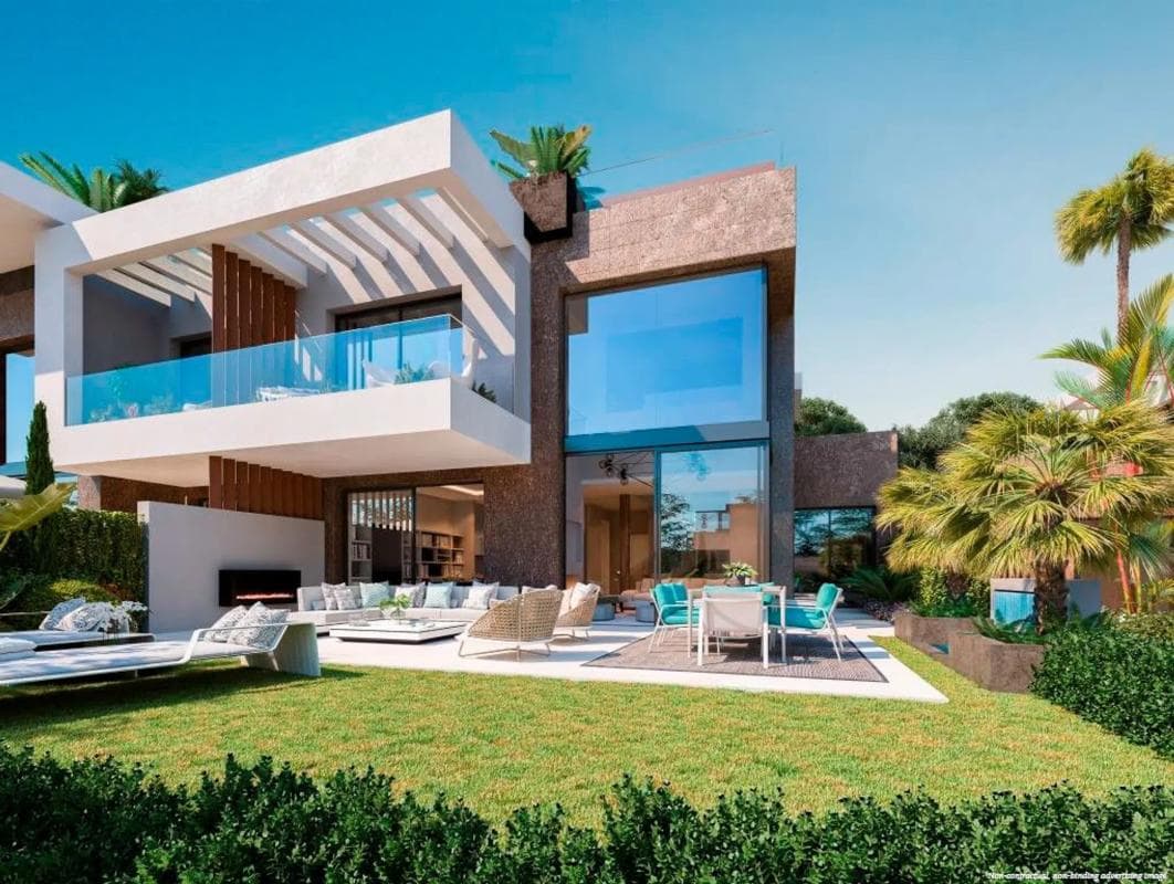Venta de chalet adosado en Barrio Sierra Blanca , Marbella photo 2