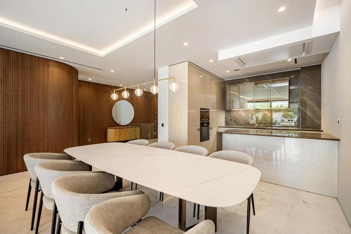 Duplex sale in Urbanización Jardines del Río, Marbella photo 4