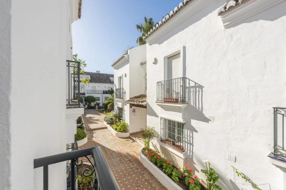 Продажа таунхауса в Barrio Lomas de Marbella Club , Марбелла photo 4