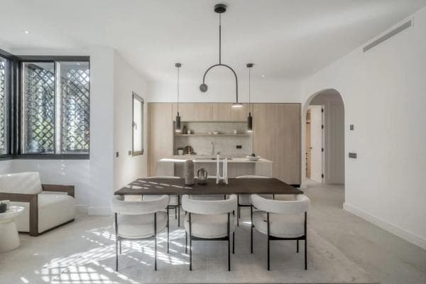 Piso en venta en Arrabal Royal Heights, 2, Marbella
thumbnail 2