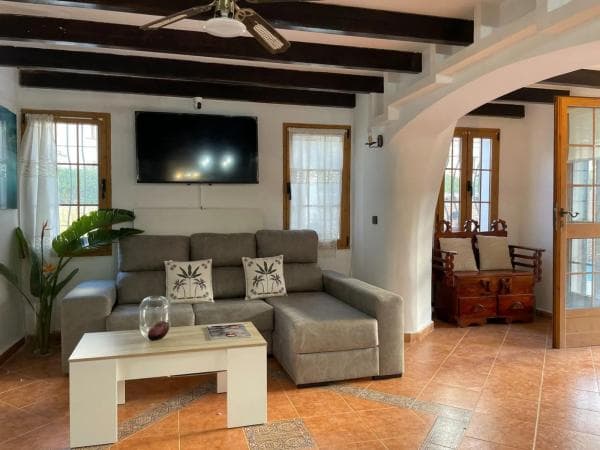 Independent chalet for sale in Barrio Sierra Blanca, Marbella
thumbnail 1