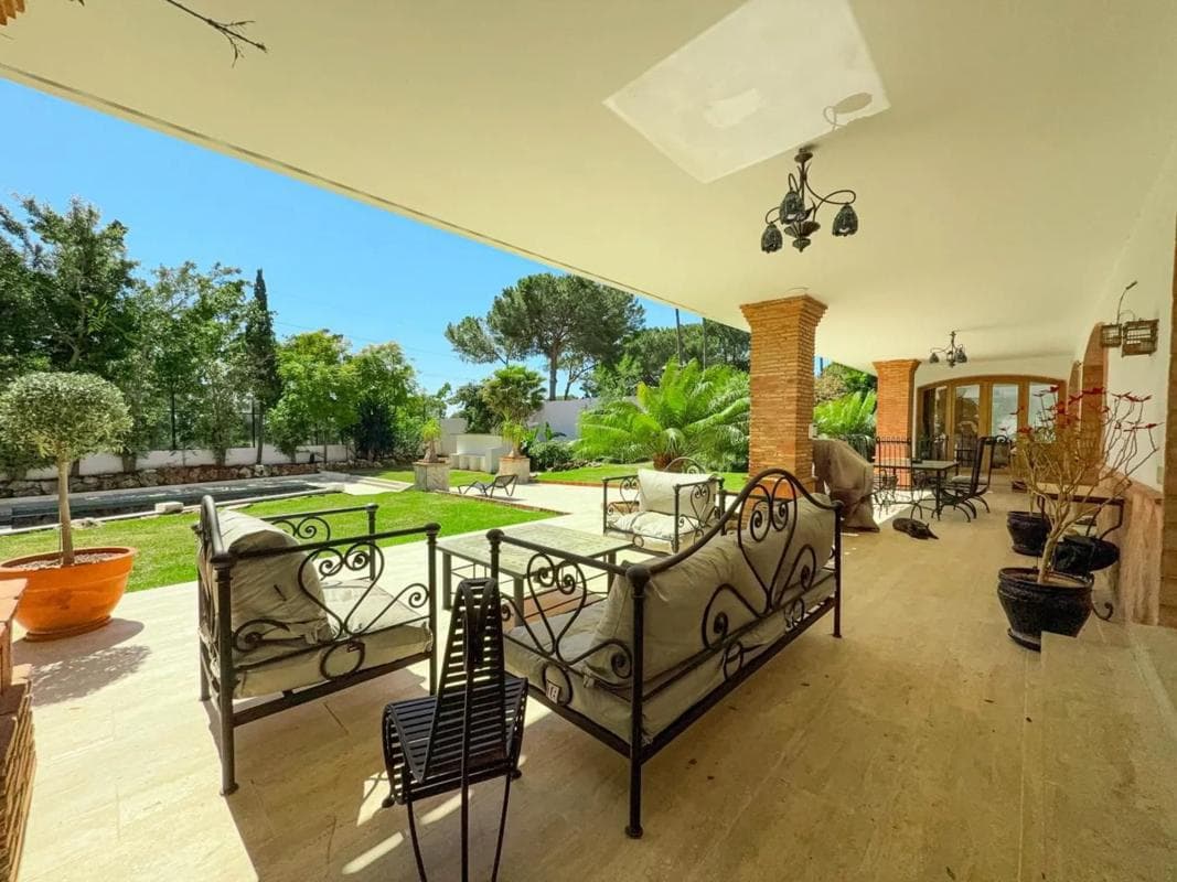 Venta de chalet independiente en Barrio Sierra Blanca, Marbella
photo 5