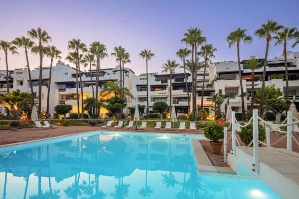 Piso en venta en Barrio Puente Romano, Marbella
photo 1