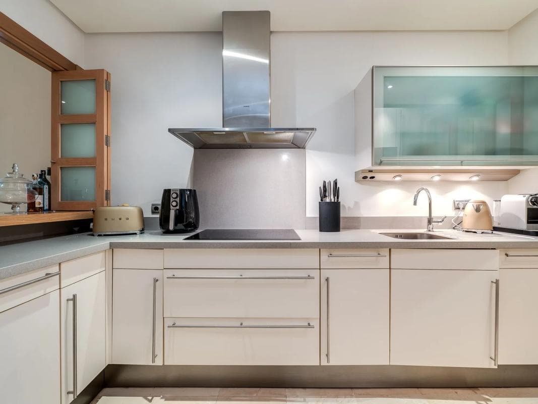 Venta de piso en Avenida Buchinger, Marbella
photo 4