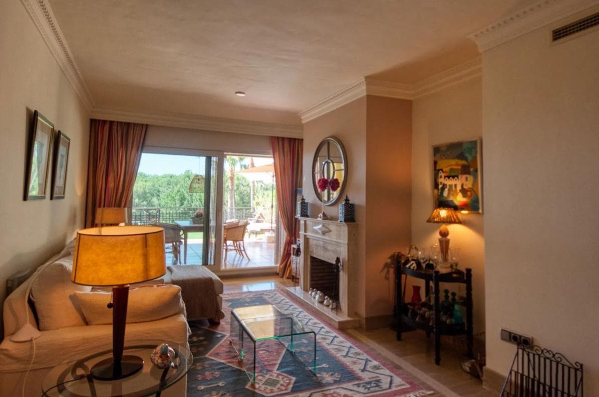 Venta de piso en Barrio Sierra Blanca, Marbella
photo 2